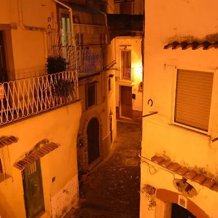 Casa Vacanza La Torre * Formia